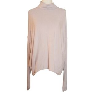 We The Free Light Purple Oversized Rib Knit Turtle Neck Sweater Size‎ Medium